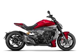 XDiavel V4 Burning Red