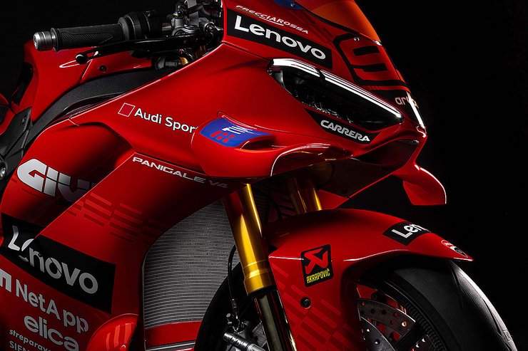 Panigale V4 MM93 WC Replica Slide 0