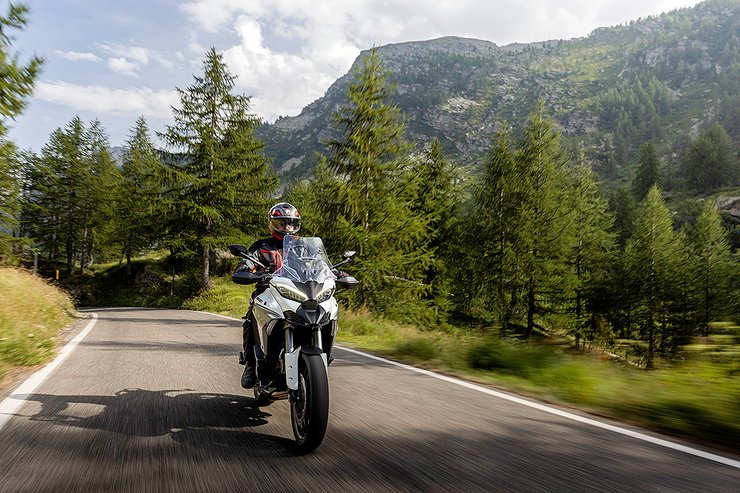 Multistrada V4 FL Slide 7