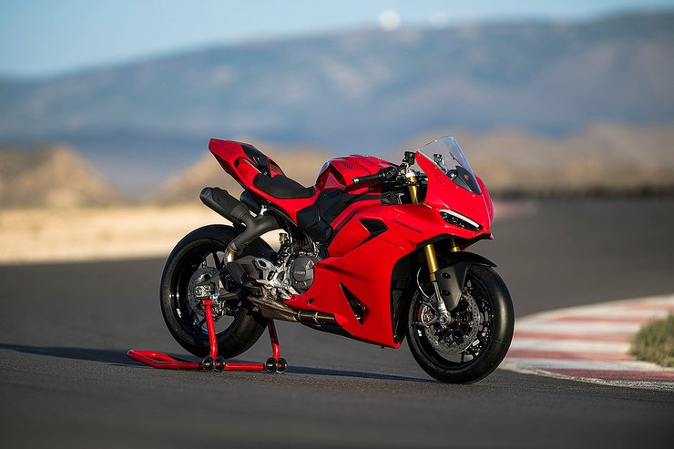 Panigale V2 S Slide 1