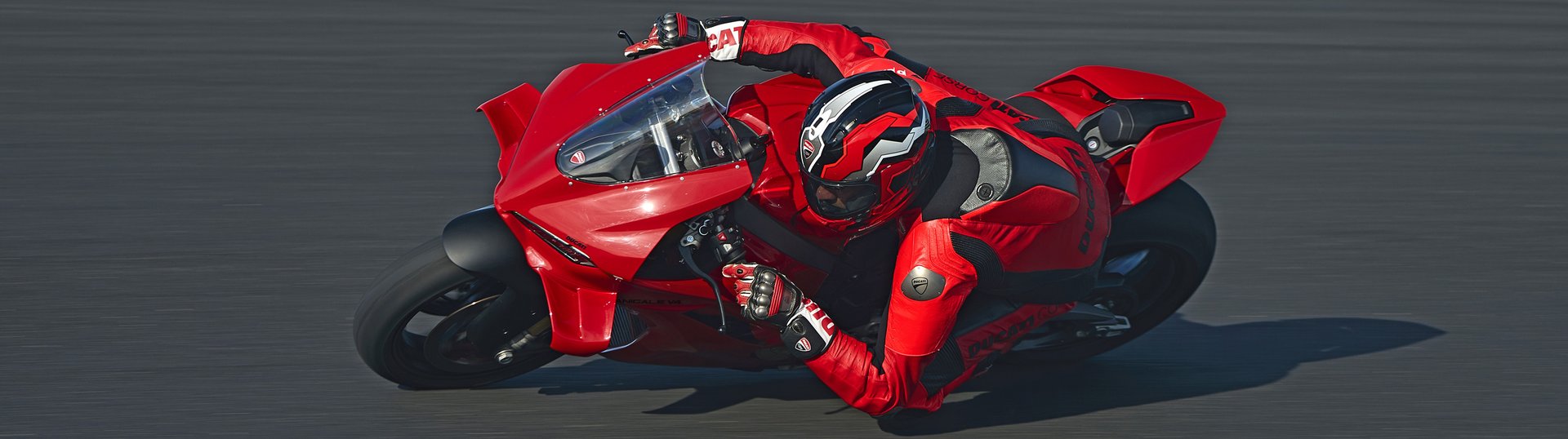 Panigale V4 7G Slide 4