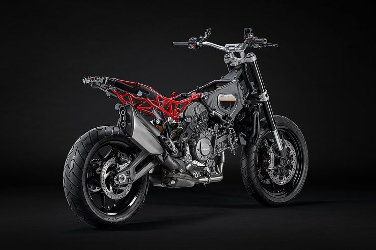 Multistrada V2 2G Slide 2