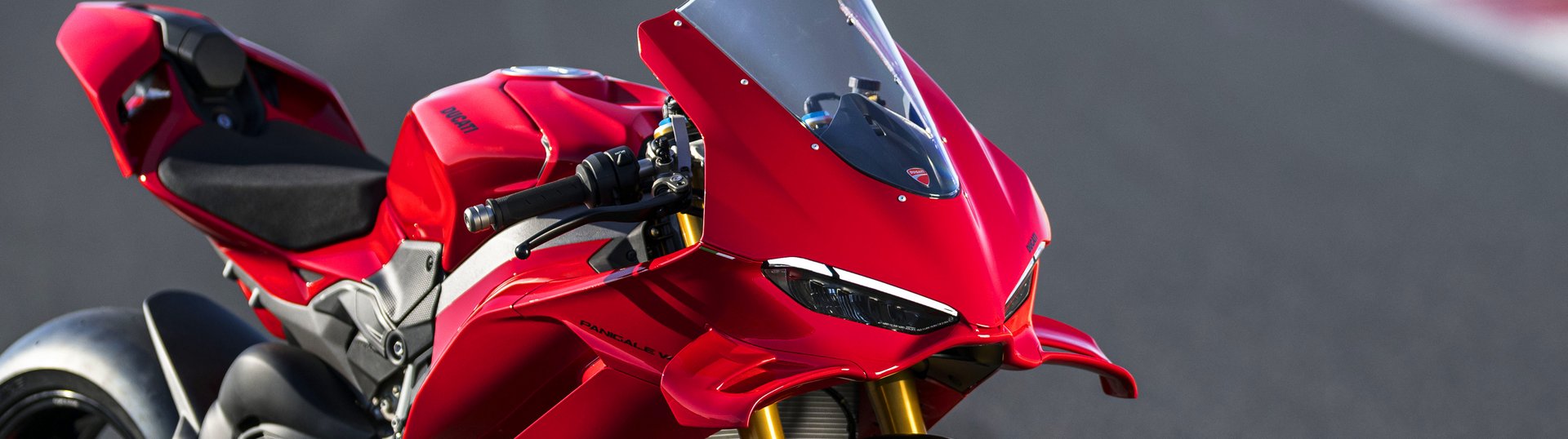Panigale V4 S 7G Slide 3