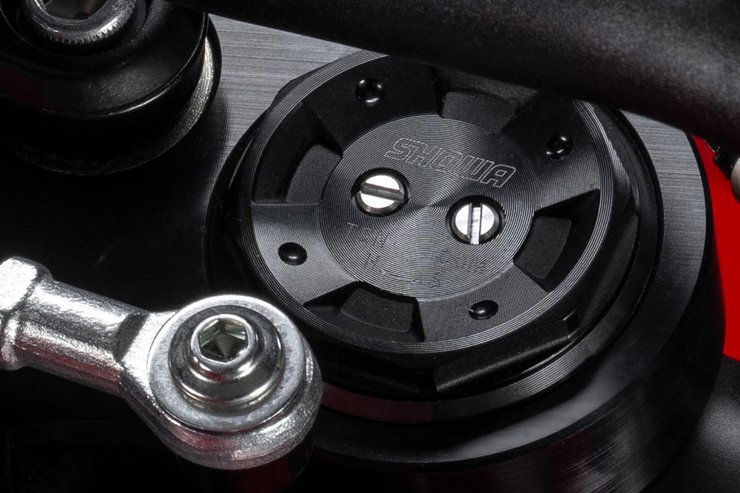 Streetfighter V4 Slide 6