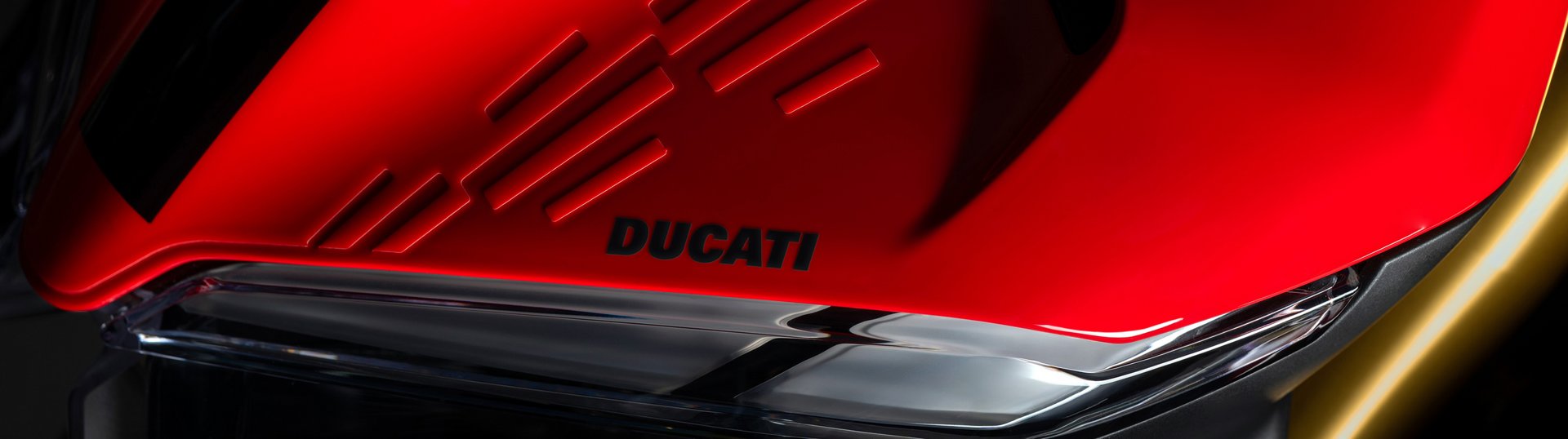 Streetfighter V4 S Slide 0