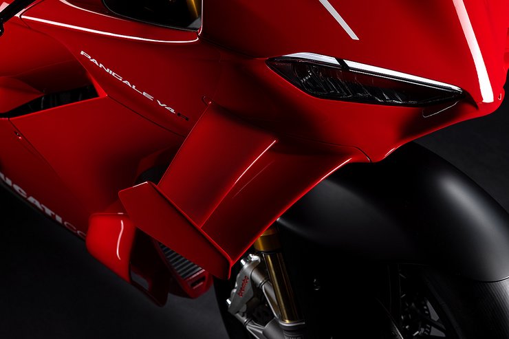 Panigale V4 R 7G Slide 7