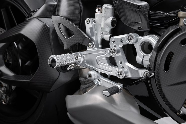 Panigale V4 Tricolore 7G Slide 7