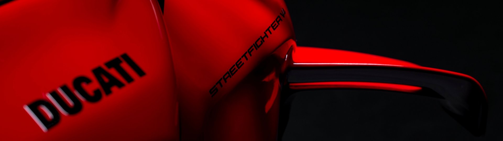 Streetfighter V4 Slide 2