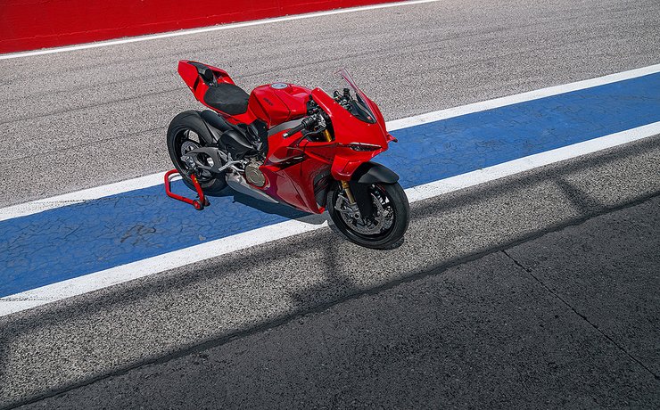 Panigale V4 S 7G Slide 3