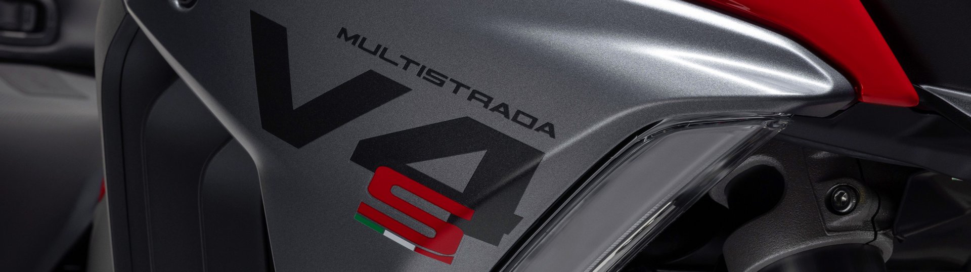 Multistrada V4 FL Slide 1