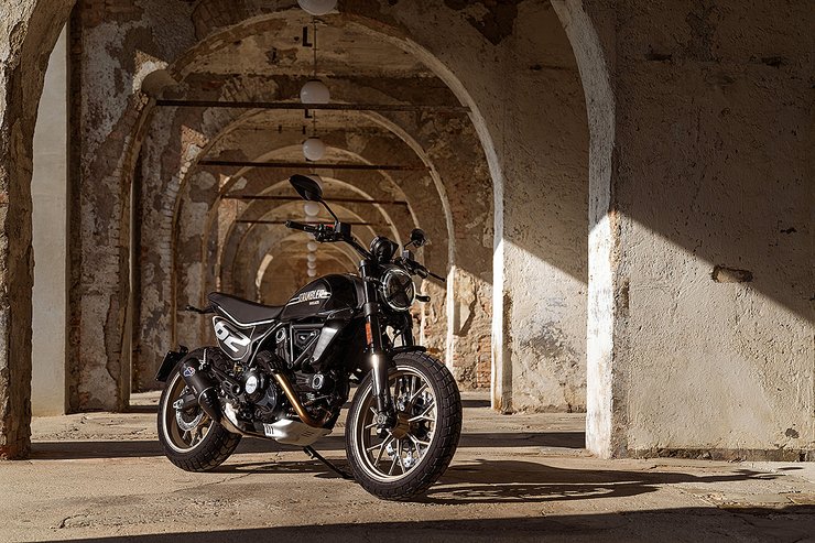 800 Full Throttle 2G 25 Slide 6