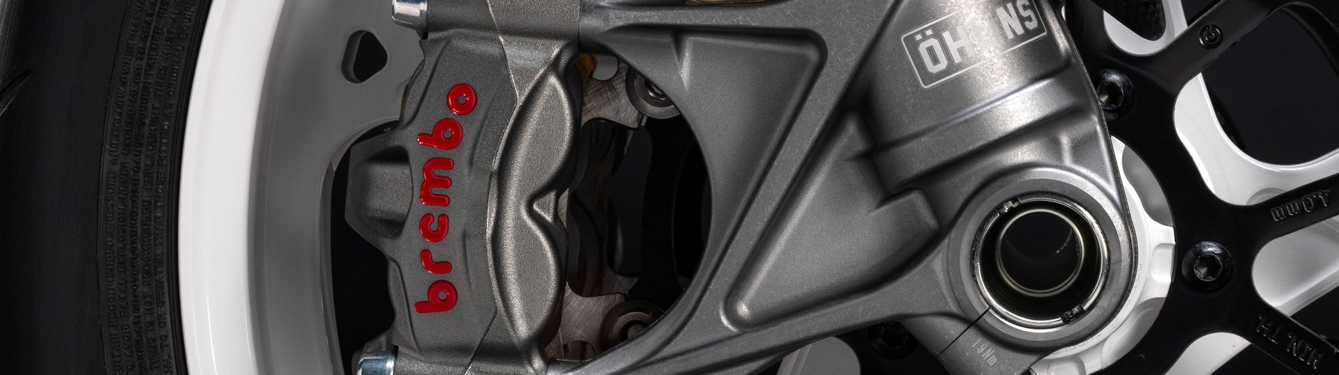 Hypermotard V2 SP Slide 7