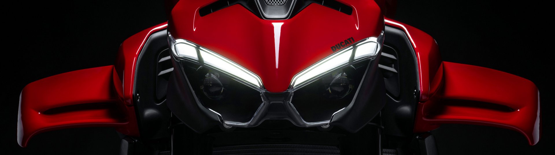 Streetfighter V4 Slide 3